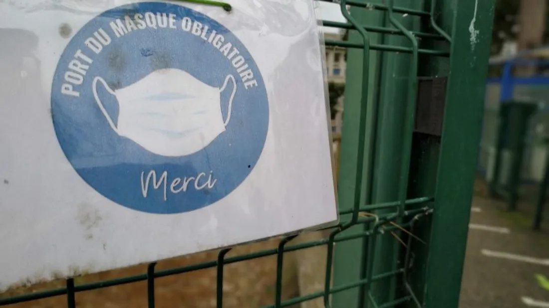 affichette port du masque obligatoire